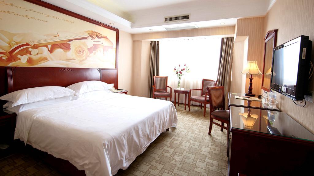 Vienna Hotel Chaoyang Nanning Exteriör bild