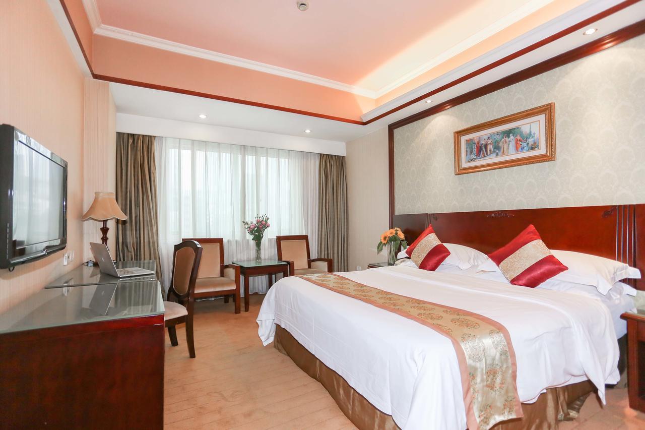 Vienna Hotel Chaoyang Nanning Exteriör bild