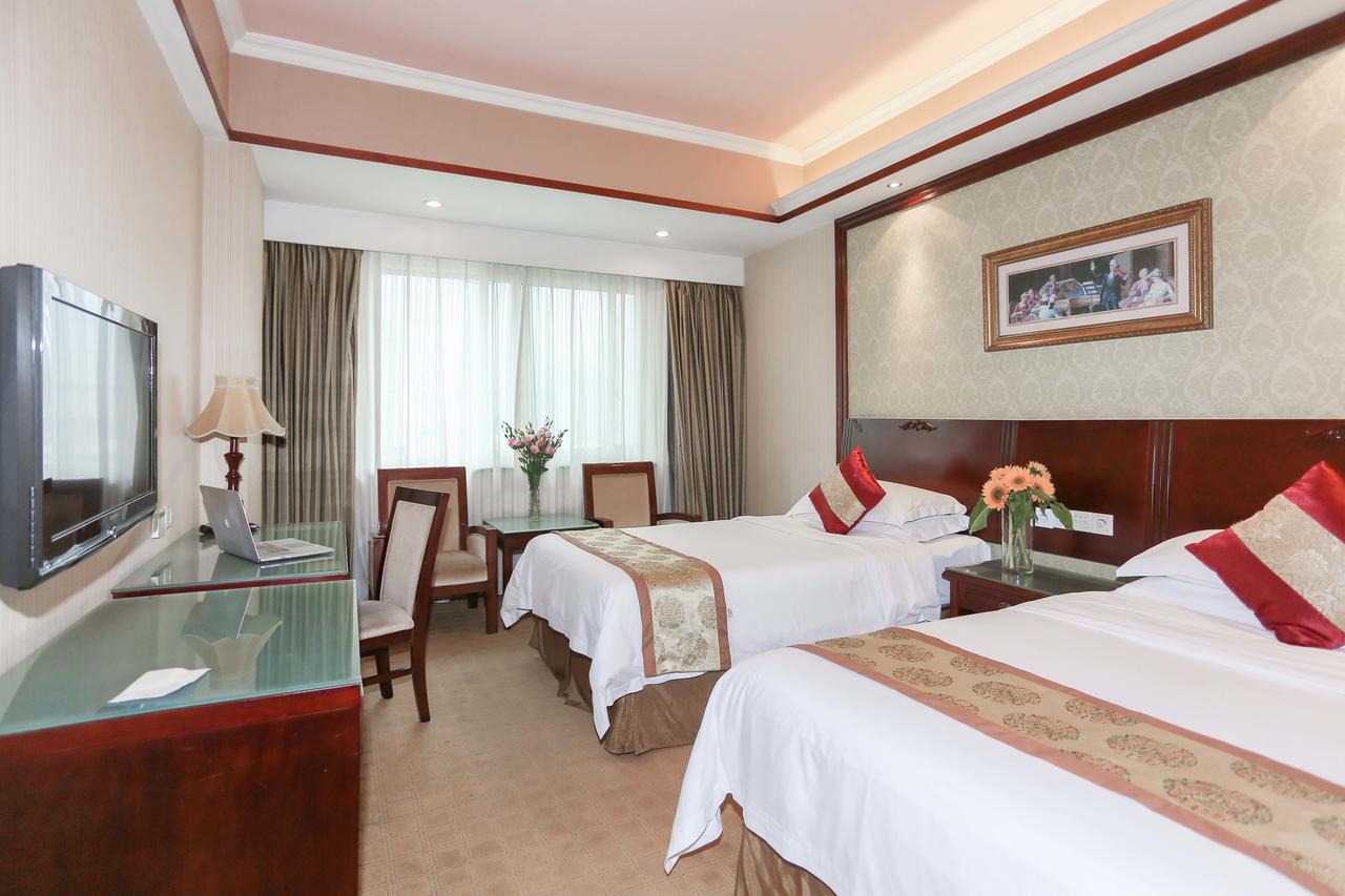 Vienna Hotel Chaoyang Nanning Exteriör bild